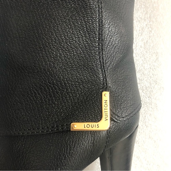 Louis Vuitton Knee High Black Boots High Heels size US size 5 / EU 35.5 - Picture 6 of 16